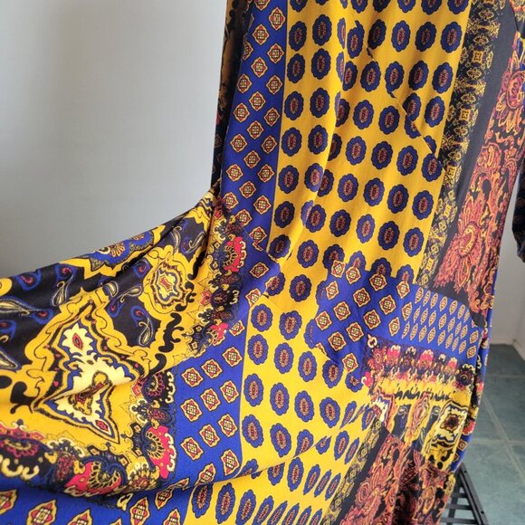 Ivy City Co Nova Patchwork Blue, Yellow, & Red Paisley print (Size S/M) - Picture 13 of 15